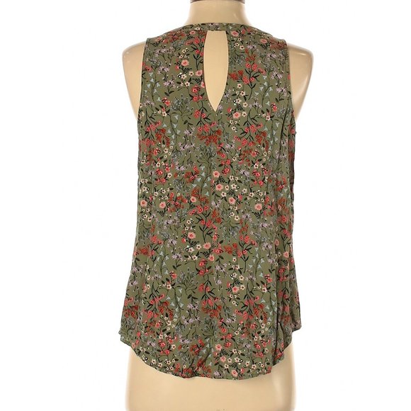 Old Navy Spring Green Floral Sleeveless Rayon Top S NWOT - Picture 3 of 3